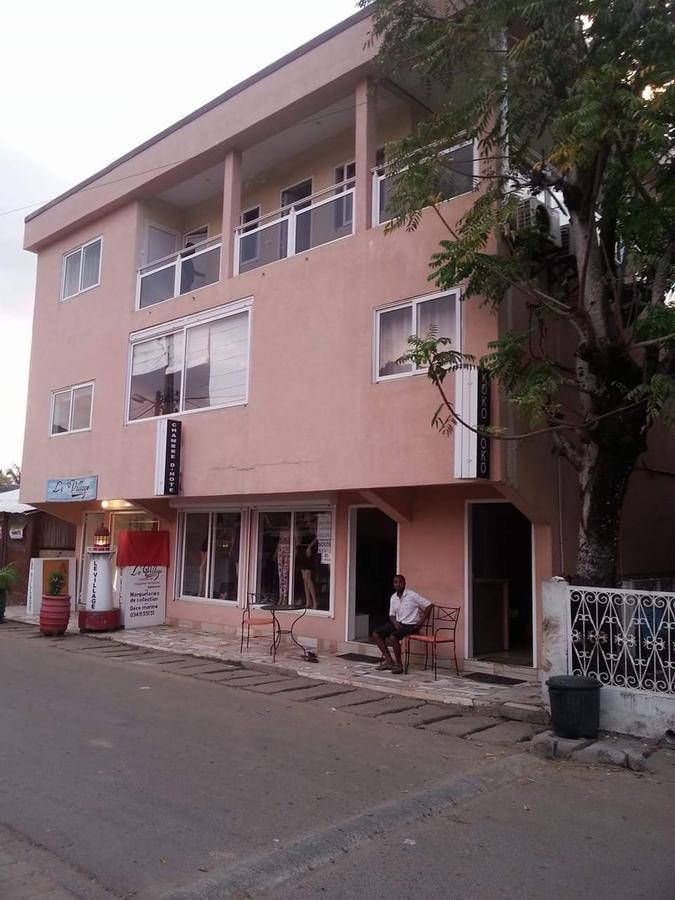 فندق Kokoloko أمباتولواكا المظهر الخارجي الصورة